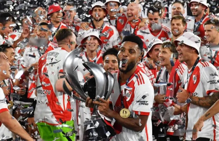 River lo dio vuelta ante Estudiantes y es el campeón de la Supercopa Argentina