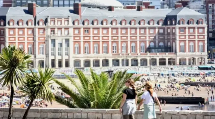 A pesar de la crisis, el Gobierno habla de “récord de turistas” durante Semana Santa