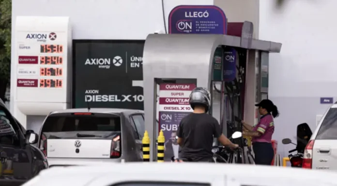 El Gobierno actualizó el impuesto a los combustibles y las naftas vuelven a subir