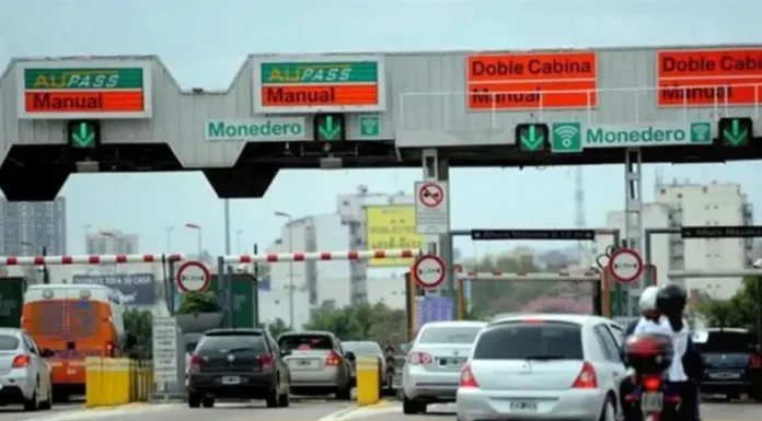 Aumento de peajes: el Gobierno aprobó nuevas subas en rutas y autopistas nacionales