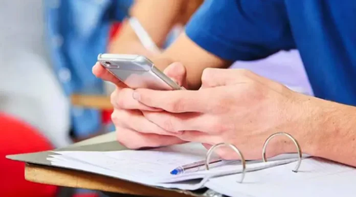 Por un freno a las apuestas online: intiman a influencers y famosos que las promocionan