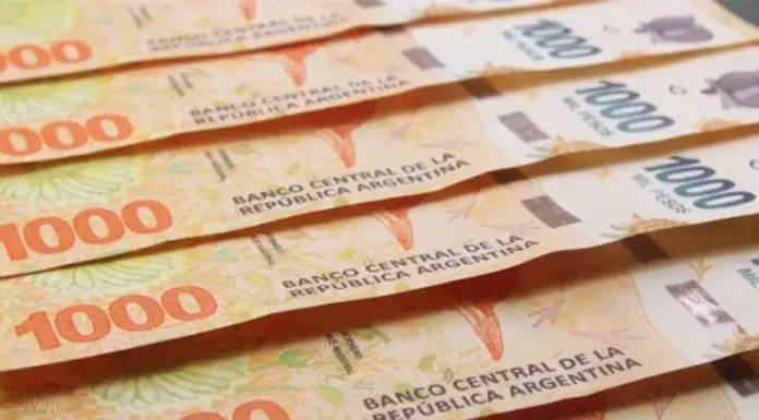 Argentina tiene el salario requerido en dólares más bajo de la región: al tipo de cambio MEP no llega a u$s720