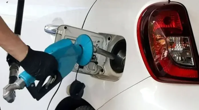 Aumento de combustibles: cómo ahorrar hasta 30% en la carga de nafta y gasoil tras la suba