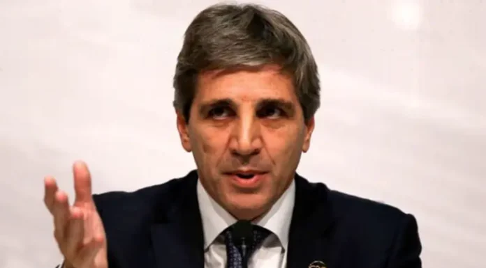 Eliminan impuestos para compras en el exterior y amplian a US$3.000 el límite para importar