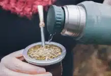 El ranking de las 20 yerbas más vendidas de la Argentina: cuáles son las dos potencias que pelean por el primer puesto