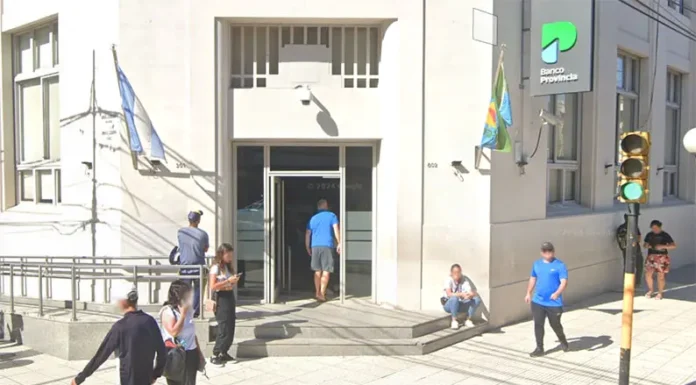 Los bancos cambian de horario en la provincia: cuáles son los 108 municipios afectados