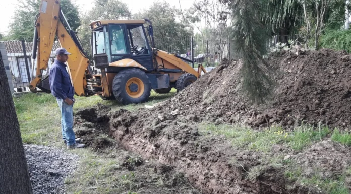 En Zárate, se sigue recorriendo los barrios de la ciudad para realizar trabajos de mantenimiento urbano.