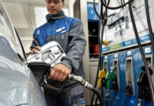 YPF aplicó un aumento del 1% a todos sus combustibles