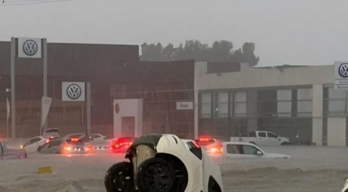 La Provincia calificó la inundación de Bahía Blanca como una “tragedia” y confirmó el envío de ayuda y especialistas