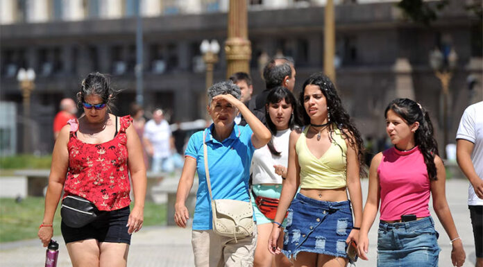 Sigue el calor sofocante y hay alerta por temperaturas extremas: cuándo llegará el alivio