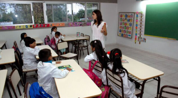 Violencia social: una problemática que emerge en las escuelas en acto y palabra