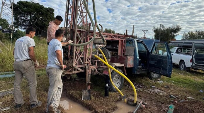 En Zárate, hay mejoras en el servicio de agua con perforación y nueva bomba en Barrio Bosch y Las Violetas