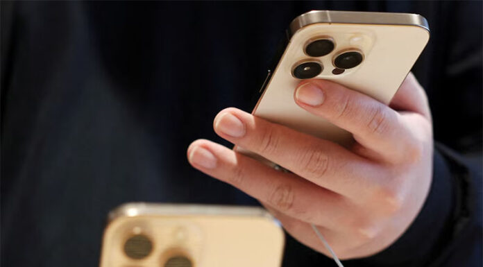 ¿Fin de los tours de compras?: cuánto cuestan los celulares en Chile y cuánto costarán en la Argentina