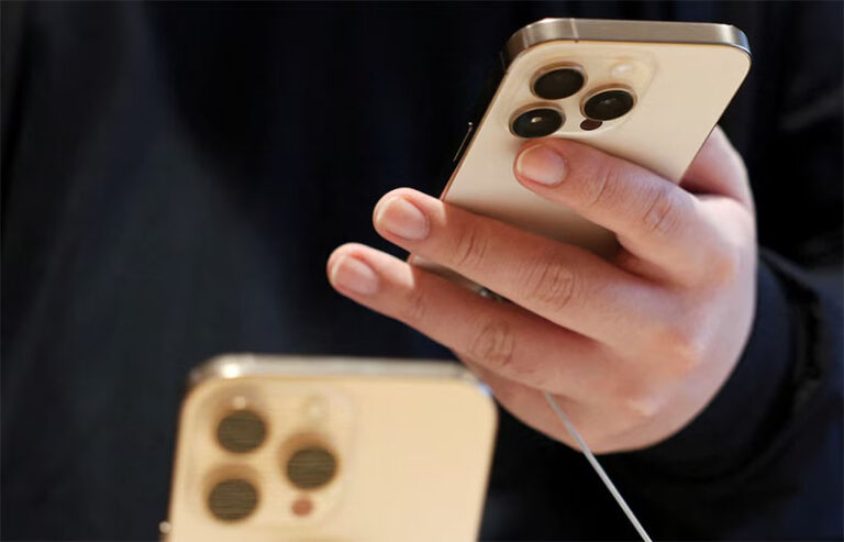 ¿Fin de los tours de compras?: cuánto cuestan los celulares en Chile y cuánto costarán en la Argentina