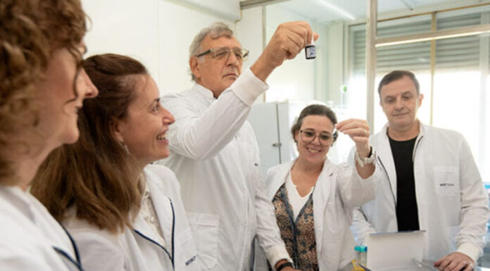 Un kit desarrollado por el Conicet detecta dengue, Chagas, viruela de mono, chikungunya y Covid-19 en una hora