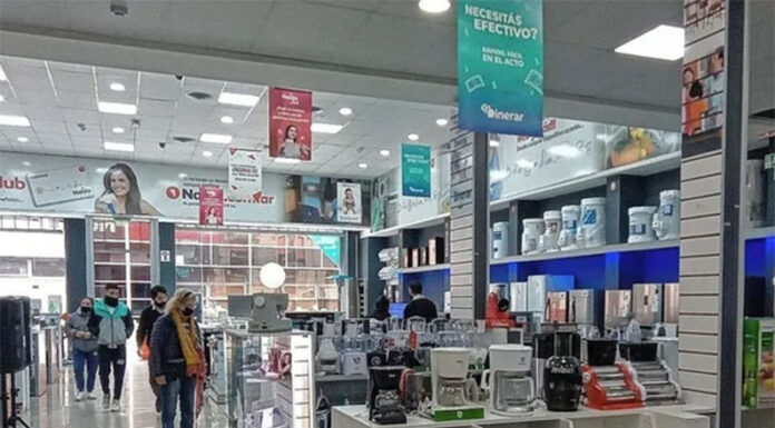 Fin del cepo: por las suba de tasas, el consumo cae fuerte en abril