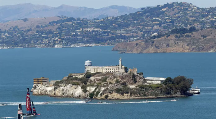 Donald Trump ordenó reabrir la prisión de Alcatraz para enviar a los “delincuentes más despiadados y violentos” de EEUU