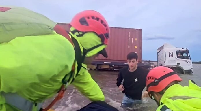 La cifra de evacuados por el temporal creció a más de 2.500, según Defensa Civil