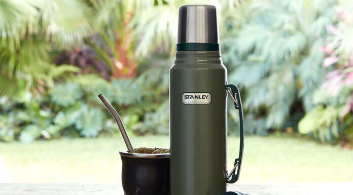 El vaso Stanley que desató un cambio clave en la política de importación de alimentos del Gobierno