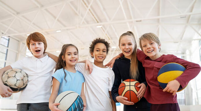 Por qué es importante que los niños no abandonen los deportes de equipo
