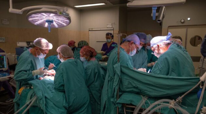 El Garrahan separó a siamesas gemelas que estaban unidas por el abdomen
