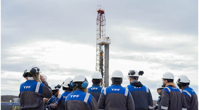 YPF anunció un nuevo récord de producción propia de petróleo en Vaca Muerta: los detalles