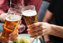 Esa copa de más: las huellas invisibles del alcohol durante el embarazo