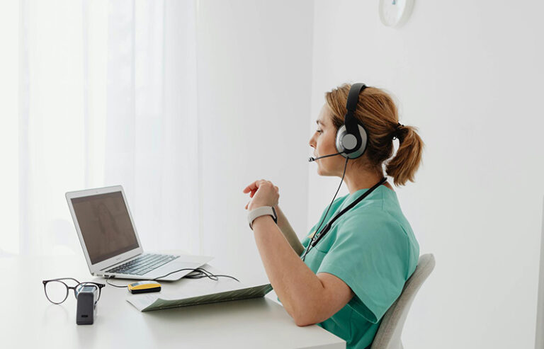 El 90% de las consultas de salud se resuelven en menos de 10 mensajes: el cambio que impulsa la atención médica digital