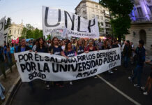 Caída del salario de docentes universitarios: deberían subir 65% para recuperar lo perdido con Milei