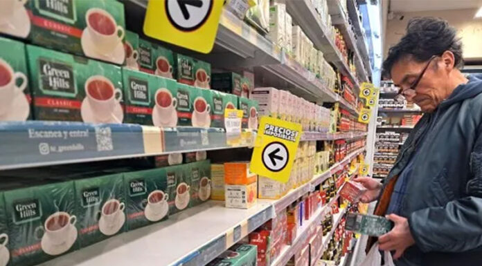 La confianza del consumidor subió 2,2% en enero pero se mantiene por debajo en la comparativa interanual