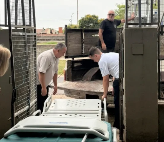 En Zárate, el municipio entregó camas de internación al Hospital Zonal “Virgen del Carmen”