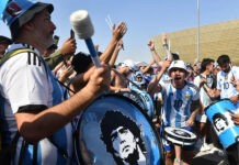 Mundial de fútbol: los argentinos son los que hacen reservas más largas