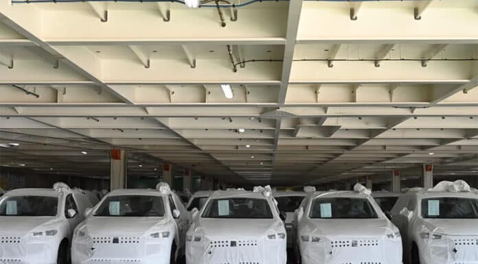 “Habrá que adaptarse a autos eléctricos e híbridos”, afirman desde la Cámara del Comercio Automotor