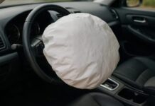 Llaman a revisión por airbags defectuosos a modelos de siete marcas