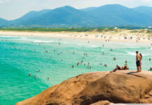 Dólares a Brasil: Florianópolis cerró el verano con 50% más de argentinos