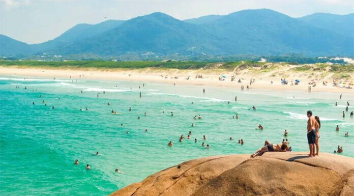 Dólares a Brasil: Florianópolis cerró el verano con 50% más de argentinos