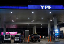 El petróleo se dispara por la guerra y anticipan posibles subas de hasta 15% en los combustibles