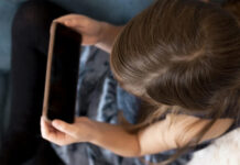 Fallo histórico: lo condenaron a 20 años por abuso sexual contra una niña por grooming y extorsión