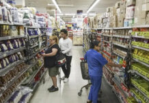 Nueva caída de las ventas en supermercados, mayoristas y centros de compras