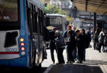 En PBA el boleto de colectivo subió 1.545% desde diciembre de 2023