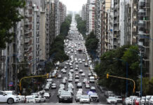 Fin de semana largo: nuevamente, consumo austero y escapadas más cortas