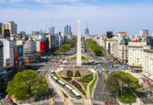 El Obelisco: el símbolo máximo de la ciudad de Buenos Aires cumple 90 años