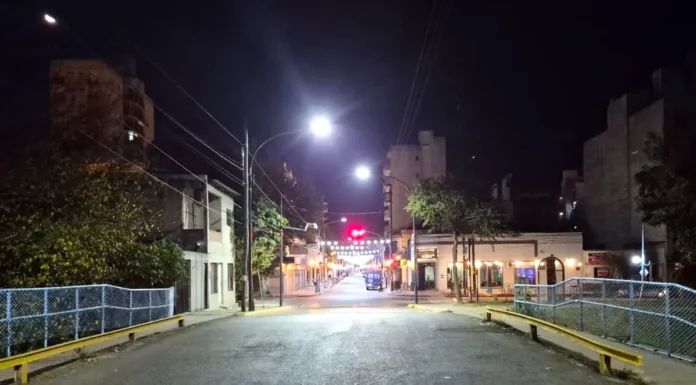 Zárate más linda: se ilumina el centro que cambia con LED y la poda de plátanos