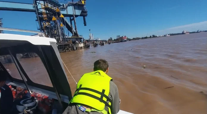 Zárate: El CICACZ realizó un nuevo monitoreo ambiental en el Paraná de las Palmas