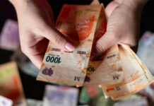 Más de 5 millones de argentinos no pueden pagar sus deudas a tiempo