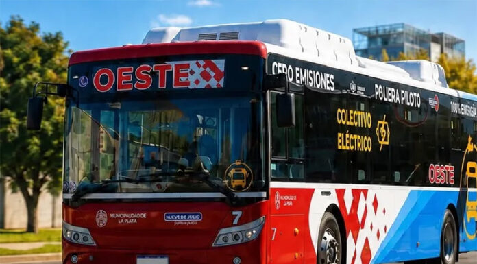 La Plata: ya está en circulación el primer colectivo urbano 100% eléctrico