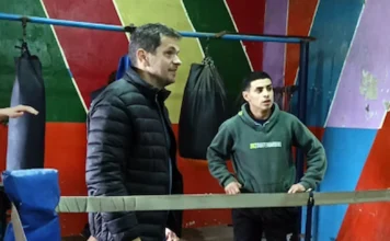 Zárate: el Intendente visitó el Boxing Club Zárate y destacó el valor social del deporte