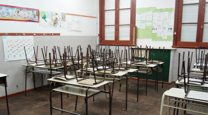 Los docentes paran el lunes en todo el país y complican la vuelta a clases tras el receso invernal