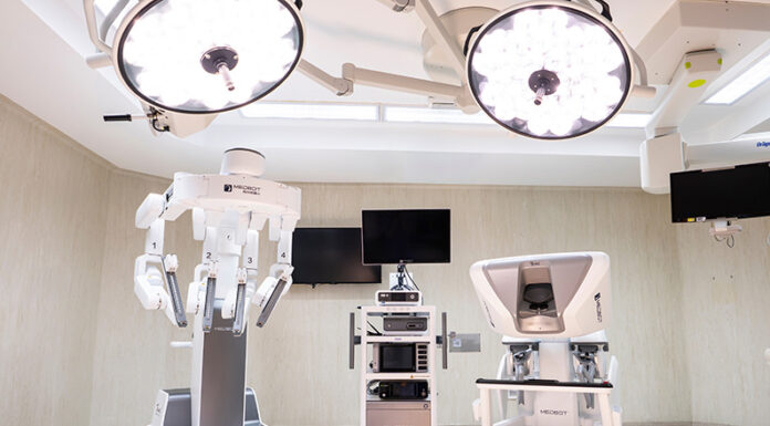Sin cicatriz visible: el Hospital Italiano realizó las primeras cirugías robóticas de tiroides y paratiroides de la Argentina