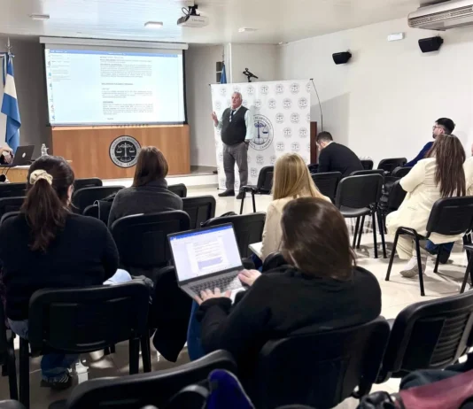 Zárate: El CAZC fortalece la capacitación permanente con nuevas propuestas para la actualización profesional